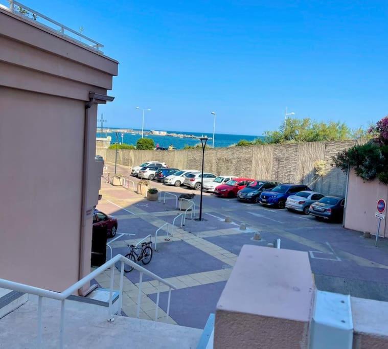 Joli Appartement Avec Piscine Сет Екстер'єр фото