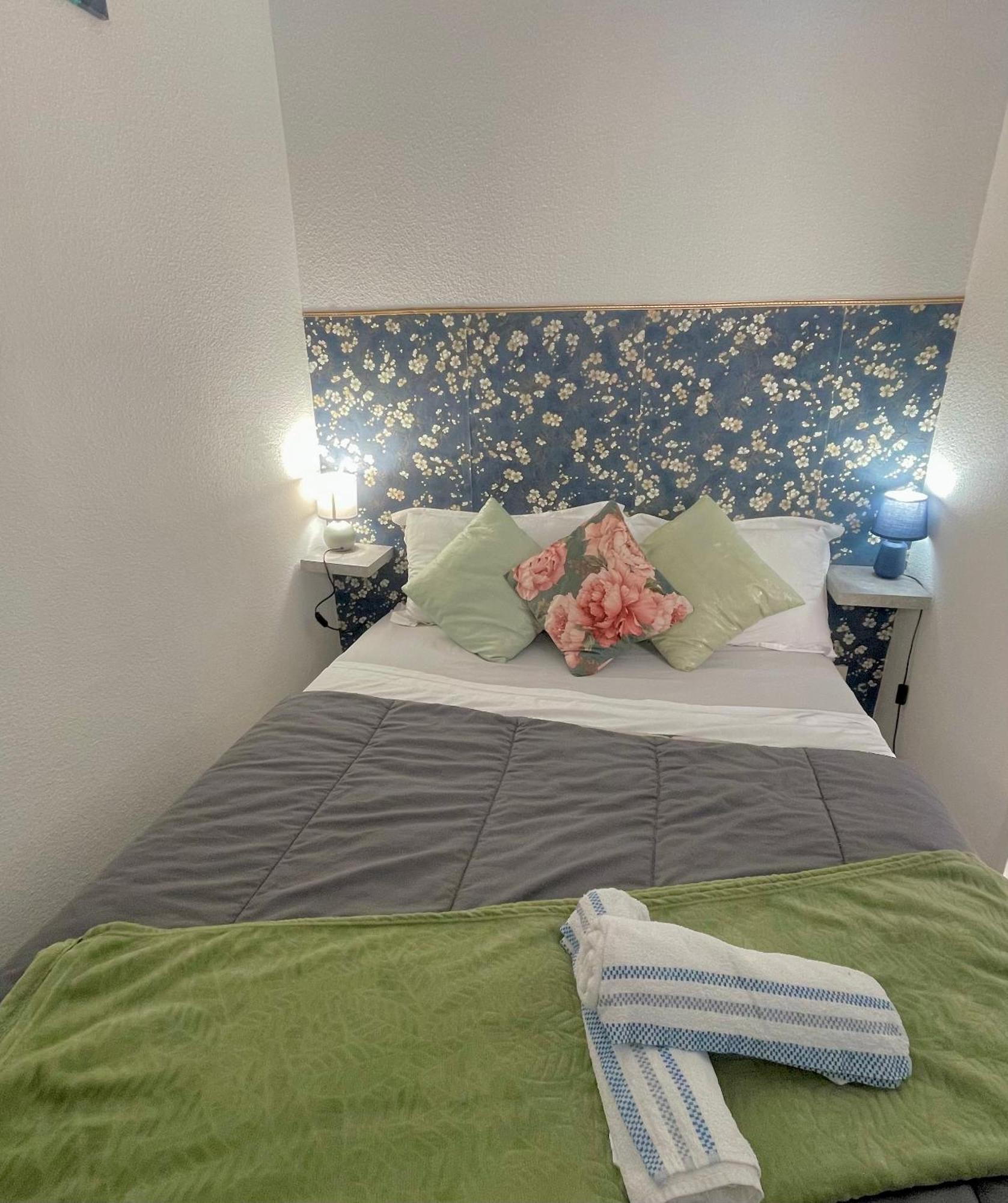 Joli Appartement Avec Piscine Сет Екстер'єр фото